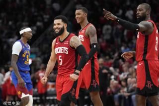 随着常规赛 随着常规赛